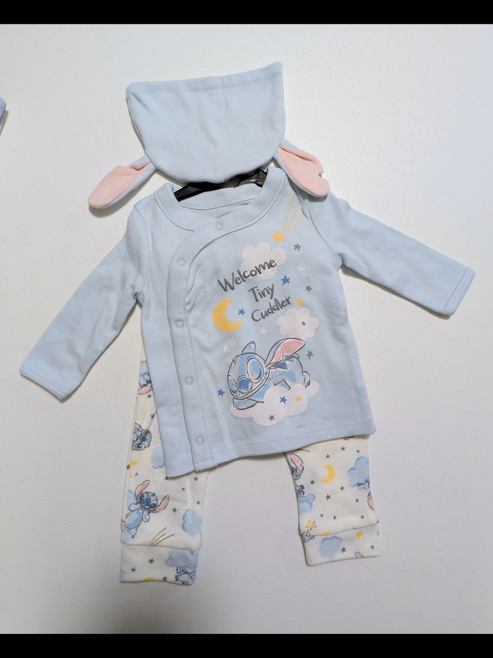 NWT Disney Baby Stitch & Carter's Boy Sleepers Bath Towel Set Bundle 0-3M - Picture 2 of 6